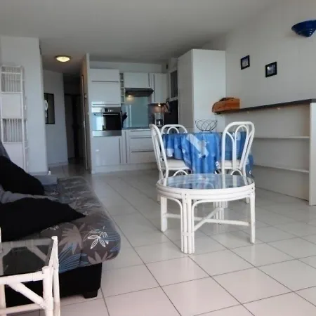 Sete, 3 Pieces, 6 Personnes - Fr-1-472a-62 Διαμέρισμα Σετ